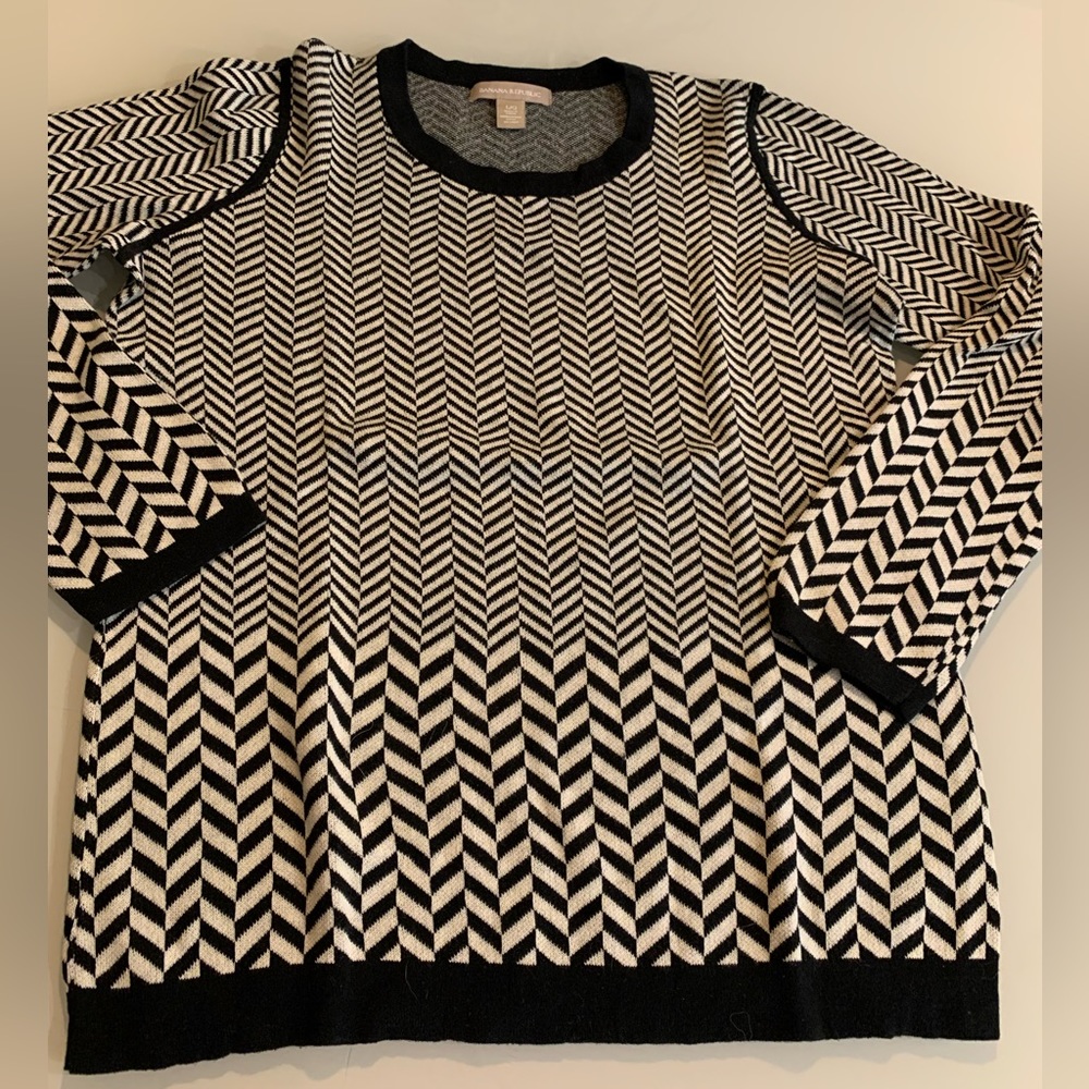Banana Republic Black/white Geometric Sweater
